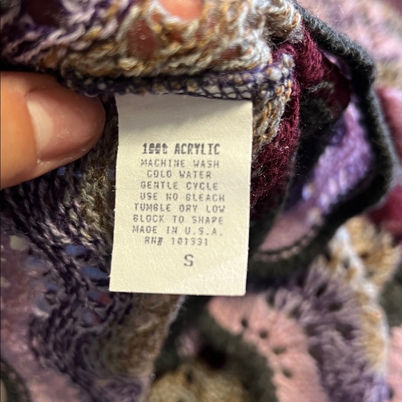 Charlotte Russe Women’s Purple Grey Knitted Sweater - Flared Cuffs. Size: Small - Picture 4 of 4